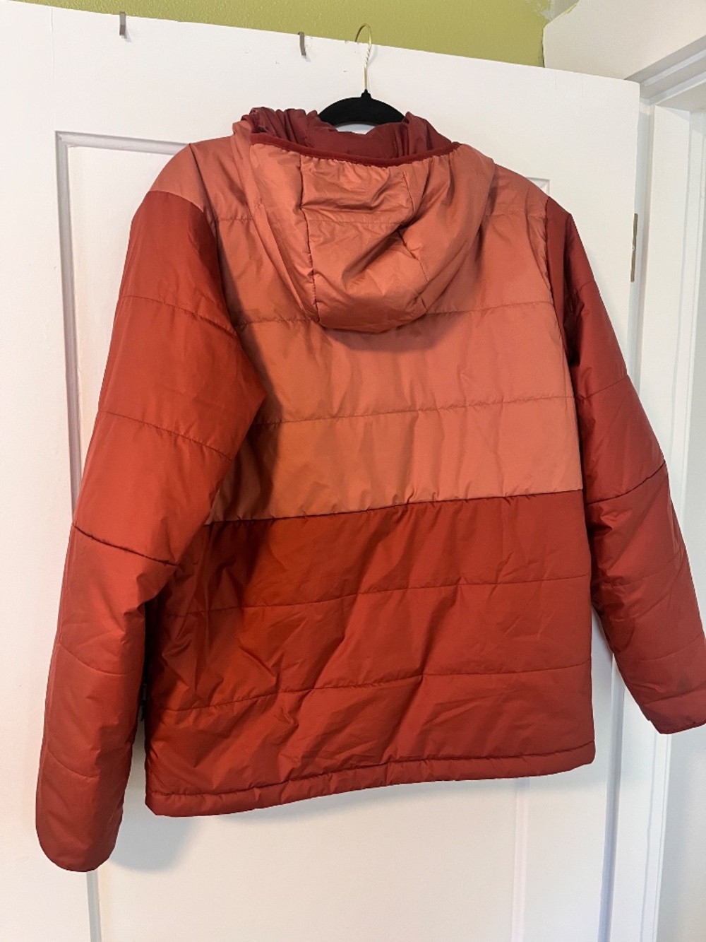REI Jacket - Picture 5 of 5